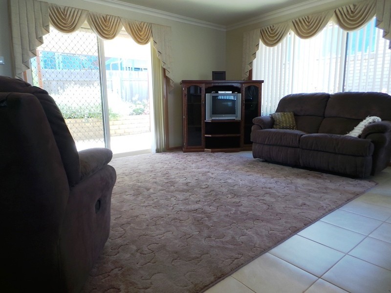 2/23 Arthur Street, Shearwater TAS 7307