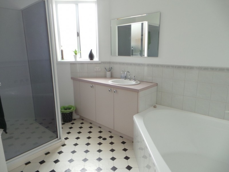 1/12 Bluewater Crescent, Shearwater TAS 7307