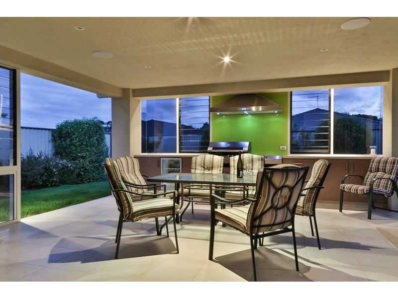 7 Tranquil Place, Shearwater TAS 7307