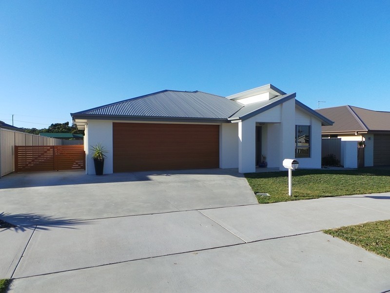 6 Banksia Rise, Shearwater TAS 7307