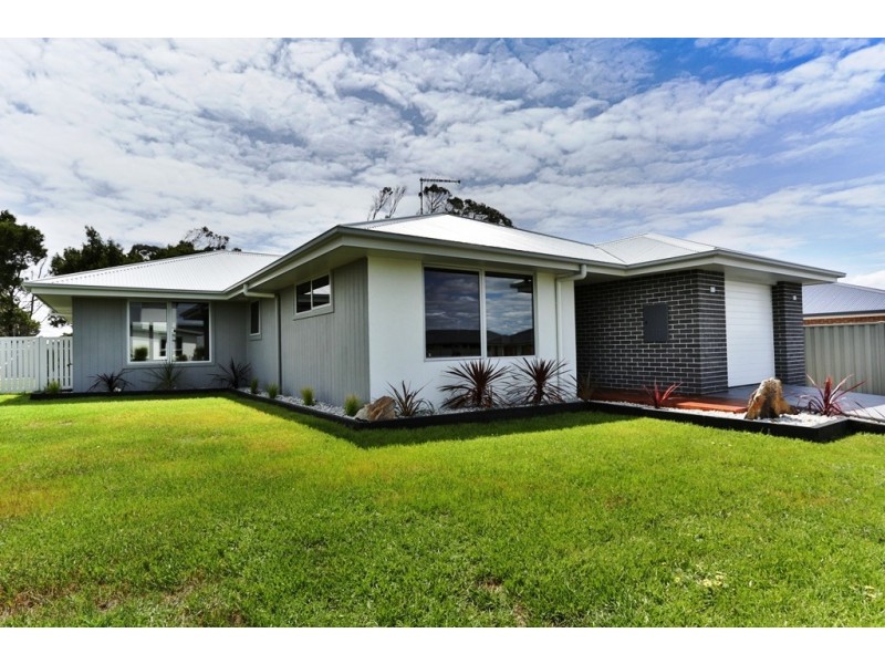 14 Franklin Court, Shearwater TAS 7307