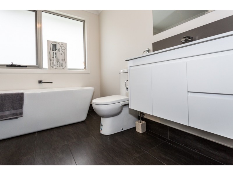 14 Franklin Court, Shearwater TAS 7307