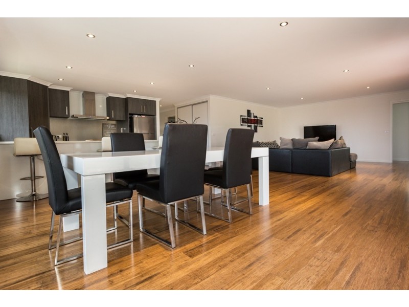 14 Franklin Court, Shearwater TAS 7307