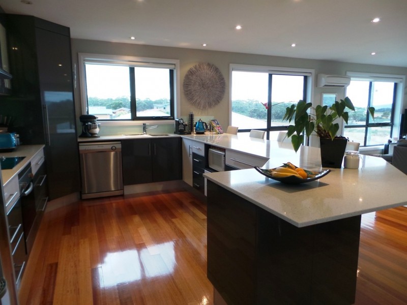 11 Broadwater Court, Shearwater TAS 7307