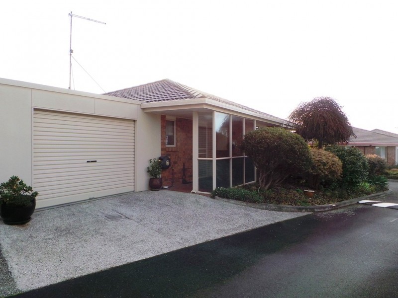 20/1 Seahaven Crescent, Shearwater TAS 7307