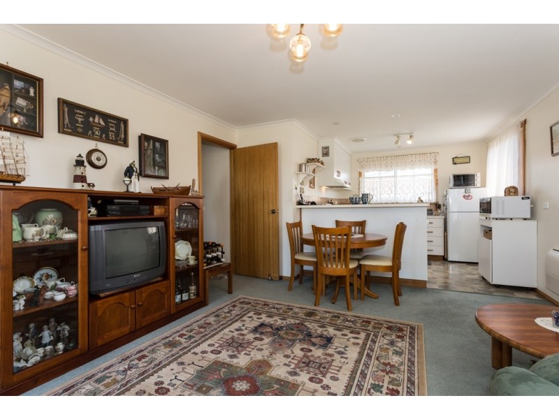 1/23 Dumbleton Street, Hawley Beach TAS 7307