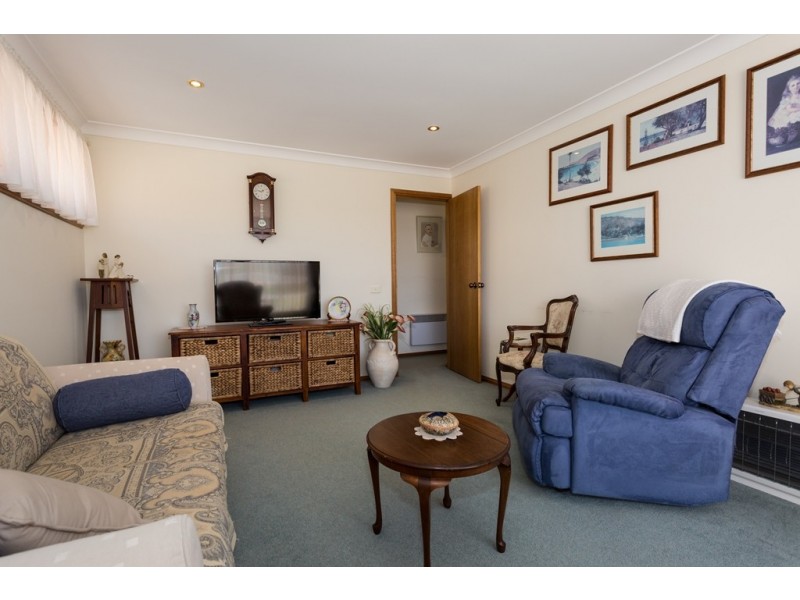 1/23 Dumbleton Street, Hawley Beach TAS 7307