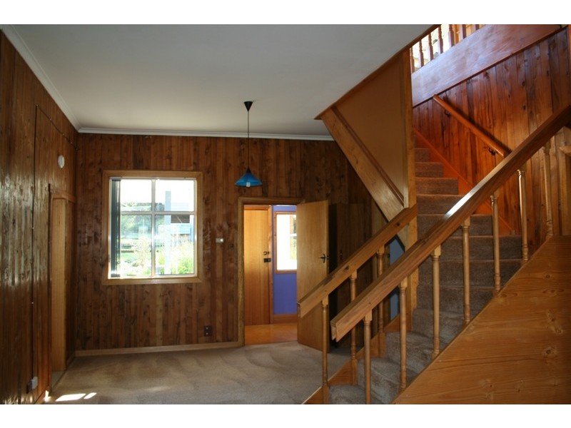 8 Dumbleton Street, Hawley Beach TAS 7307