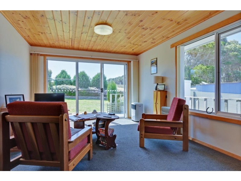 24 Dumbleton Street, Hawley Beach TAS 7307