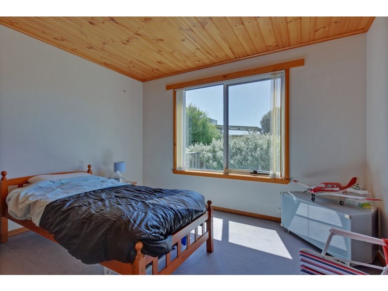 24 Dumbleton Street, Hawley Beach TAS 7307