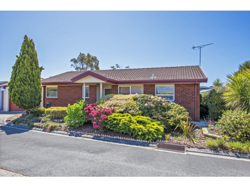 15/1 Seahaven Crescent, Shearwater TAS 7307