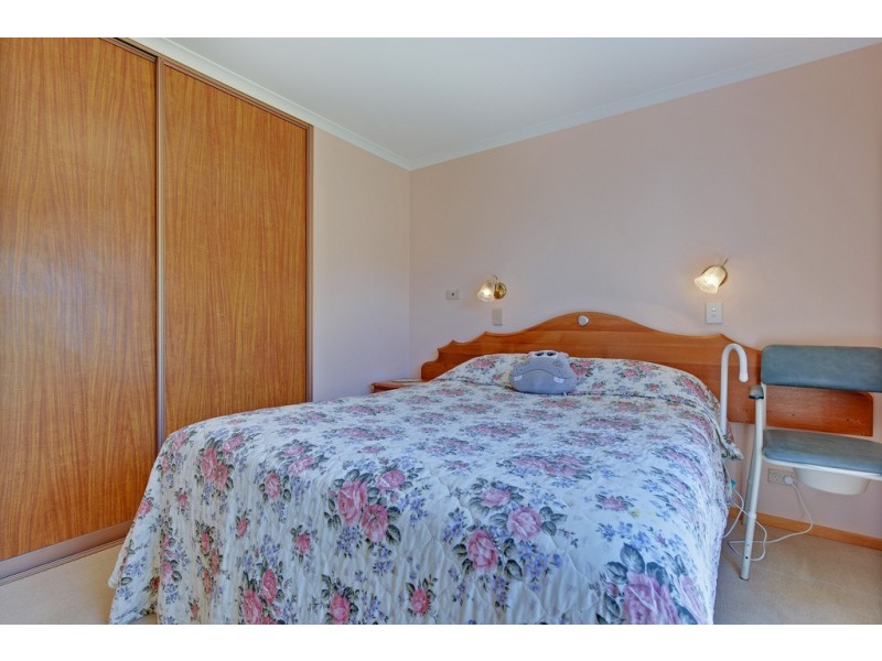 15/1 Seahaven Crescent, Shearwater TAS 7307