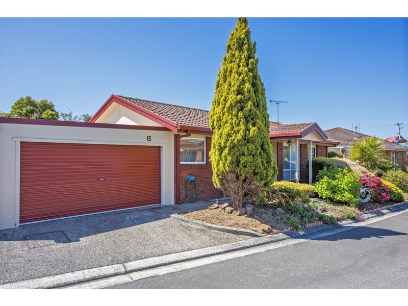 15/1 Seahaven Crescent, Shearwater TAS 7307