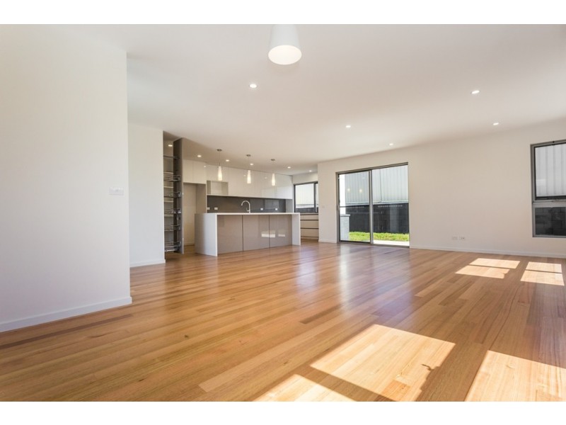 13 Bluewater Crescent, Shearwater TAS 7307