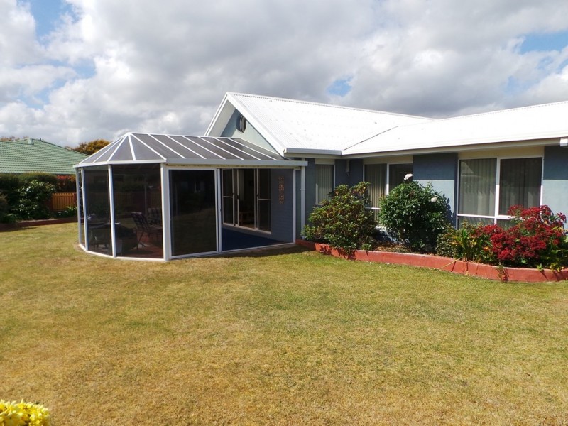 16 Bluewater Crescent, Shearwater TAS 7307