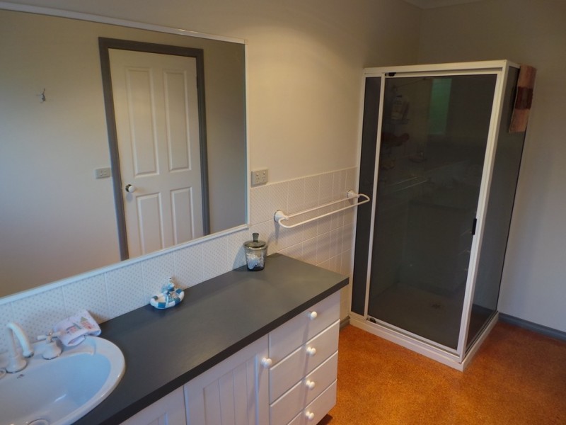 16 Bluewater Crescent, Shearwater TAS 7307