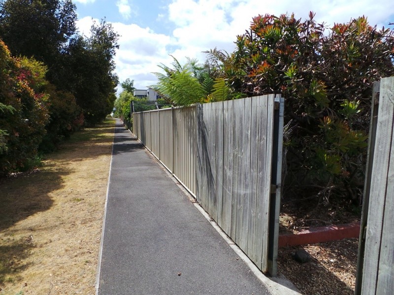16 Bluewater Crescent, Shearwater TAS 7307