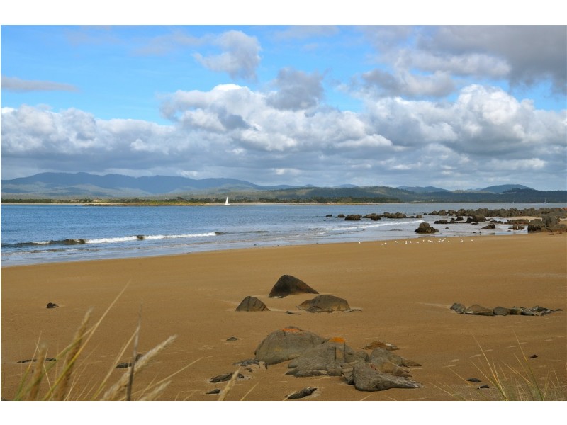 106 Joyce Street, Hawley Beach TAS 7307