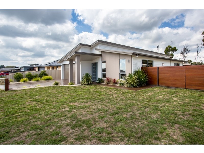 61 Haven Drive, Shearwater TAS 7307