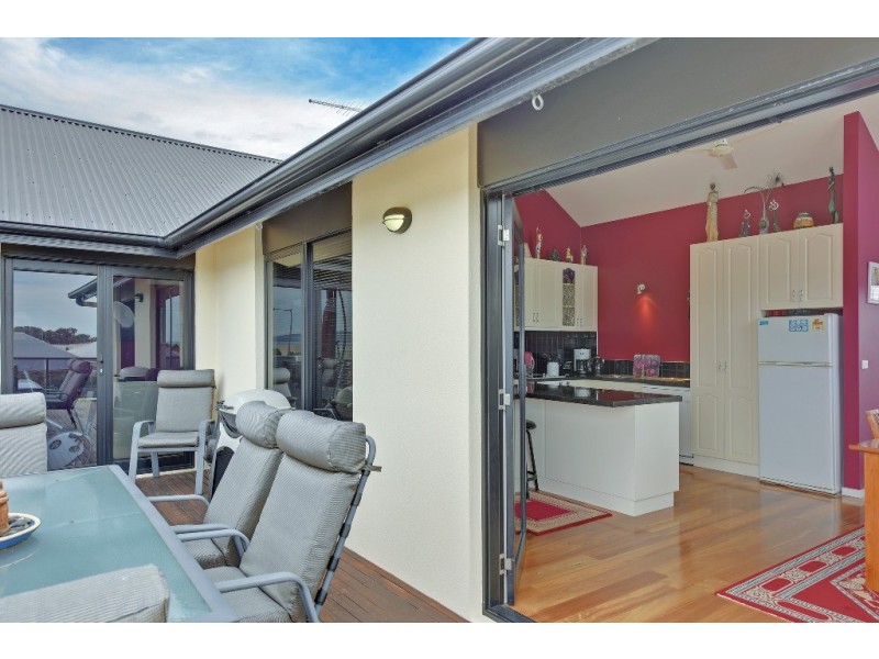 2 Meadowsweet Close, Hawley Beach TAS 7307
