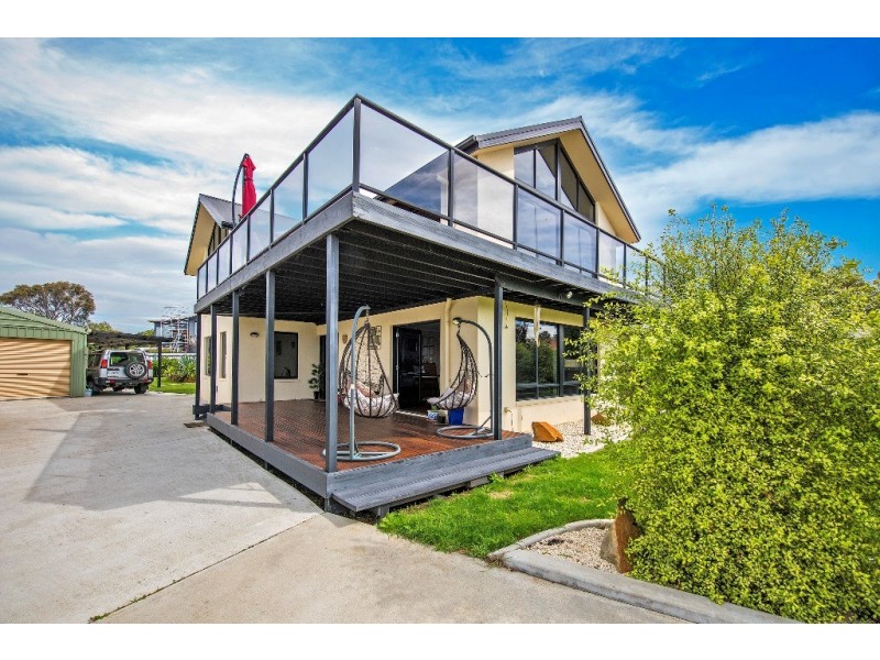 2 Meadowsweet Close, Hawley Beach TAS 7307
