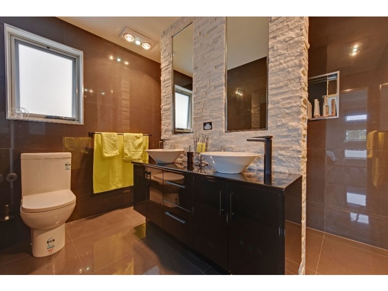 10 Banksia Rise, Shearwater TAS 7307