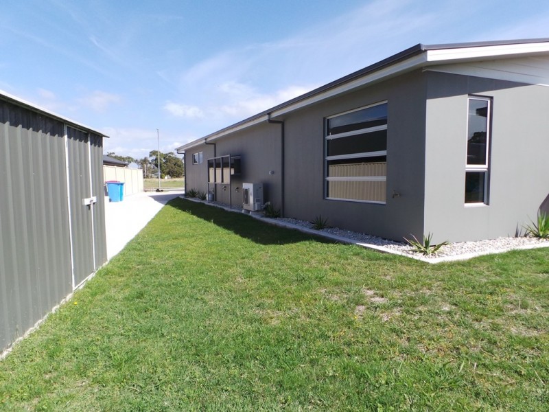 10 Banksia Rise, Shearwater TAS 7307