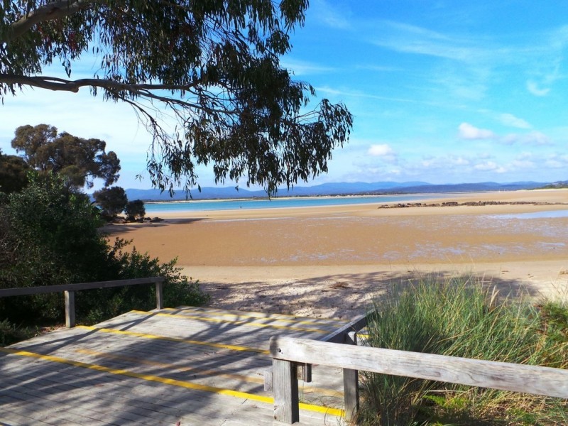 1/16 Dumbleton Street, Hawley Beach TAS 7307