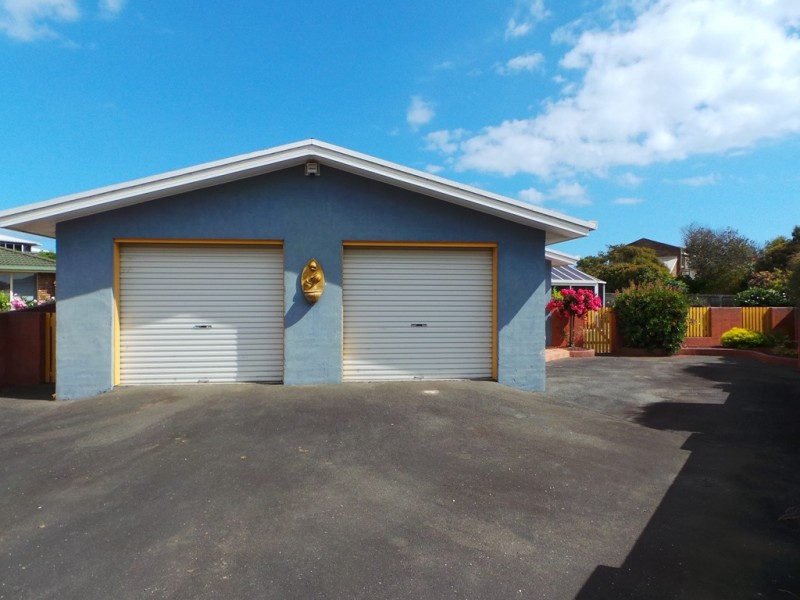 16 Bluewater Crescent, Shearwater TAS 7307