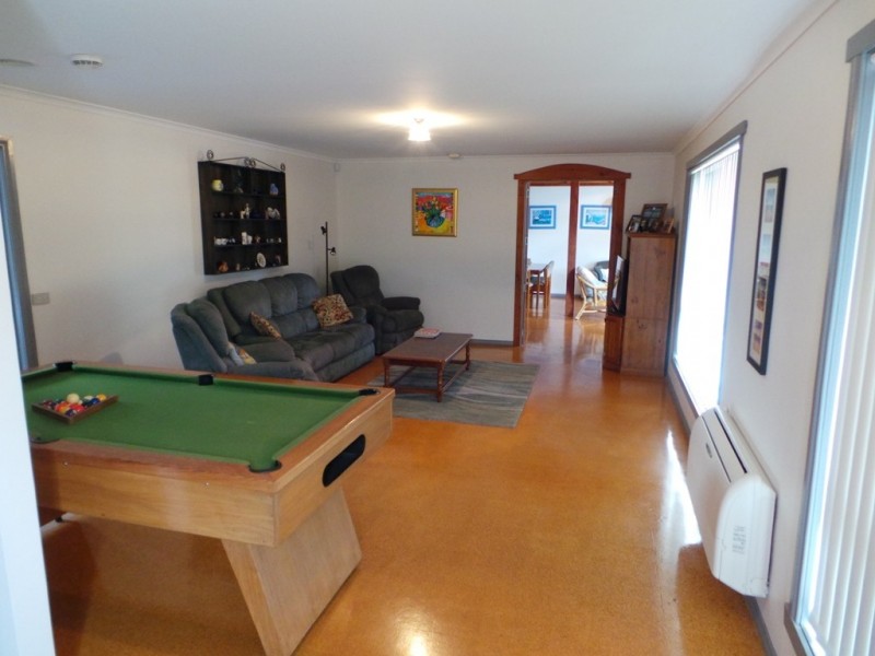 16 Bluewater Crescent, Shearwater TAS 7307