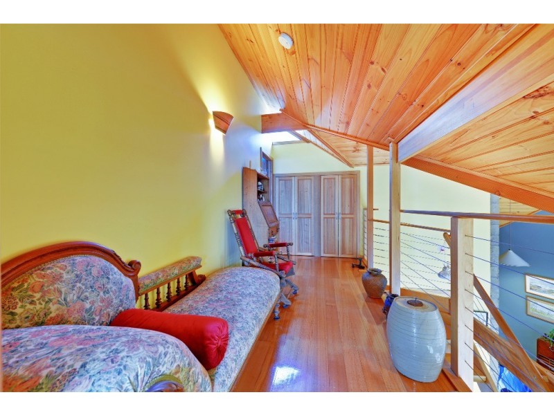 5 Correa Court, Hawley Beach TAS 7307