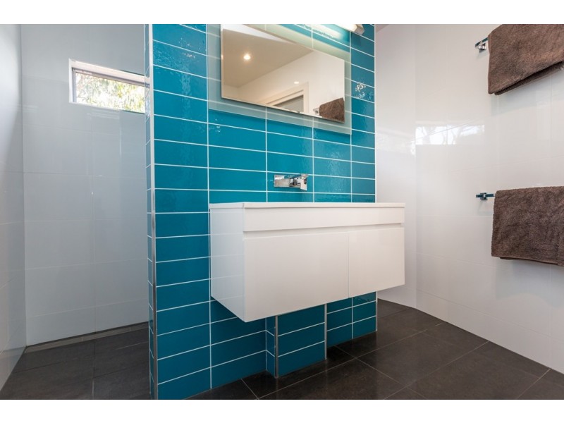 124-126 Joyce Street, Hawley Beach TAS 7307
