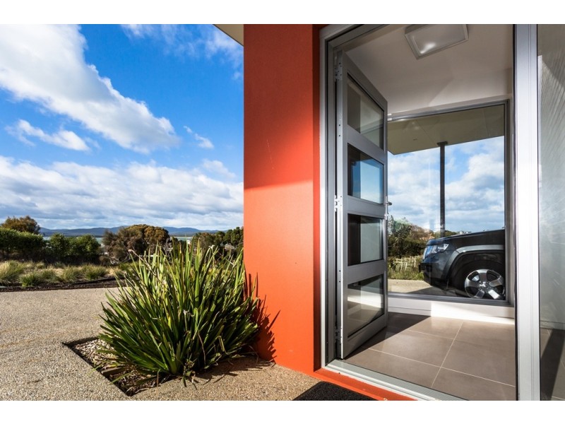 124-126 Joyce Street, Hawley Beach TAS 7307