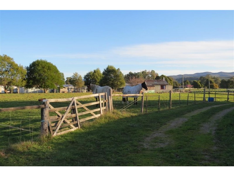 76 Native Rock Road, Railton TAS 7305