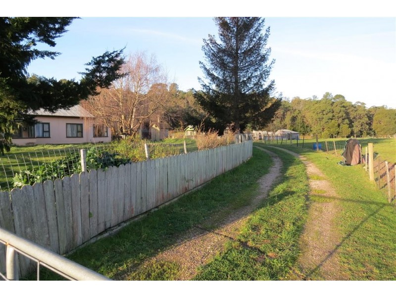 76 Native Rock Road, Railton TAS 7305