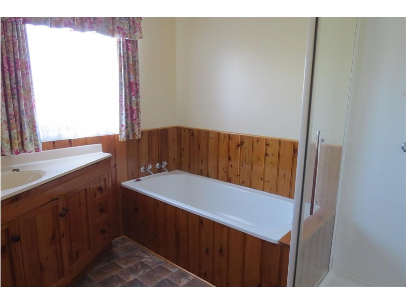 24 Main Street, Sheffield TAS 7306