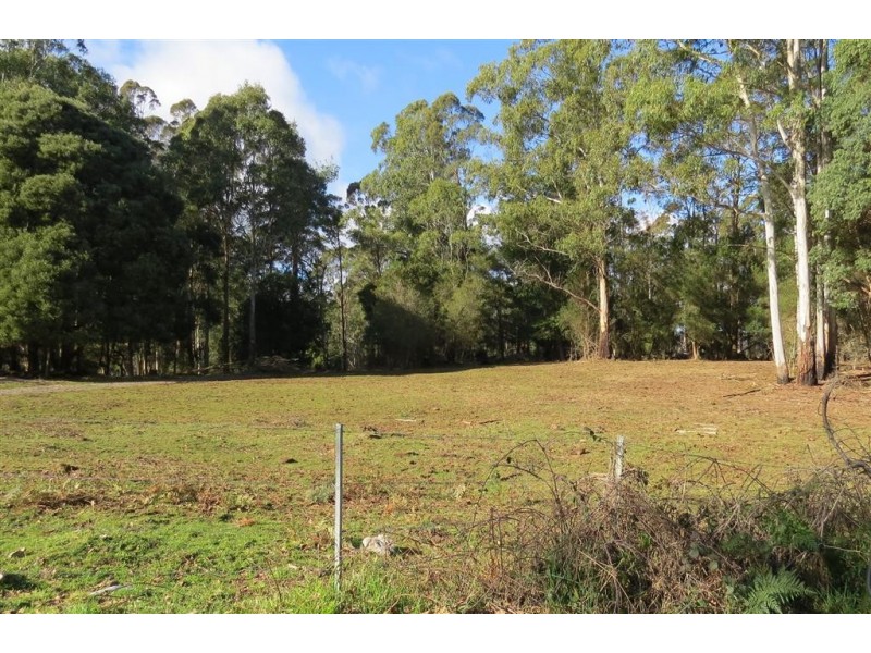 . Old Paradise Road, Sheffield TAS 7306