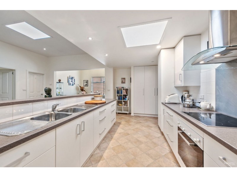 34 Main Street, Sheffield TAS 7306