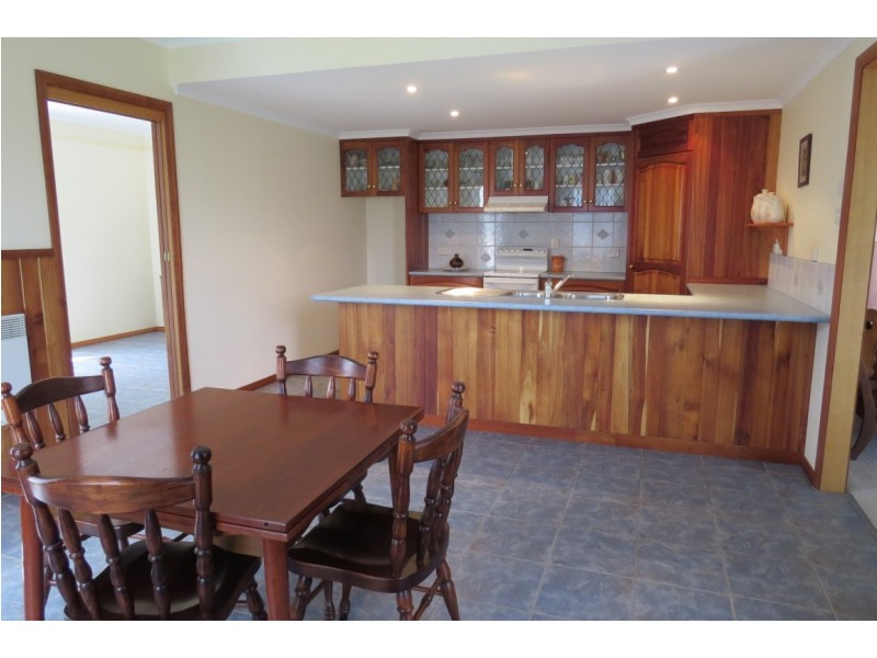 3 Adye Street, Roland TAS 7306