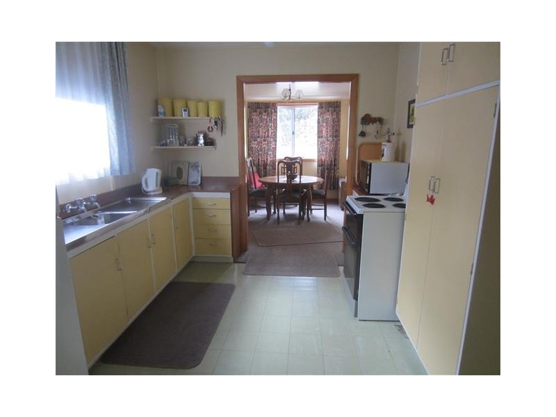 2 Innes Street, Strahan TAS 7468