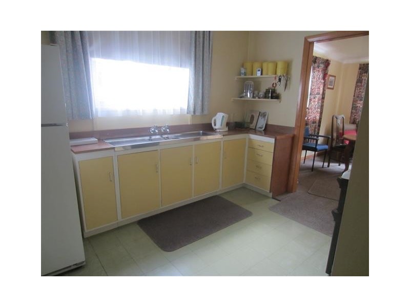 2 Innes Street, Strahan TAS 7468