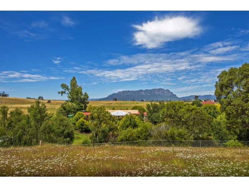 2133 Sheffield Road, Sheffield TAS 7306