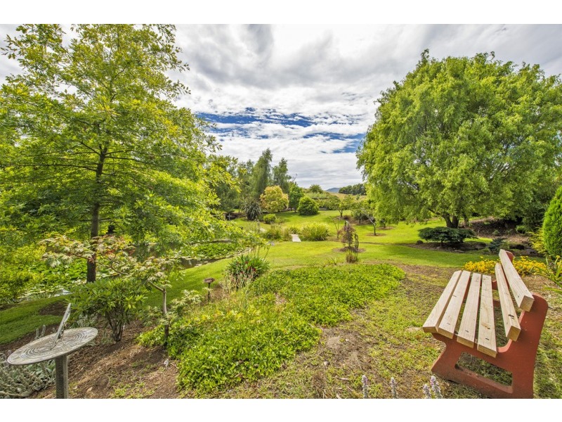 2133 Sheffield Road, Sheffield TAS 7306