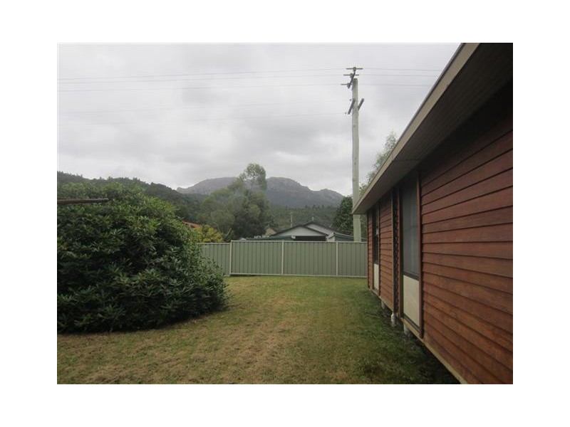 129 Esplanade, Queenstown TAS 7467