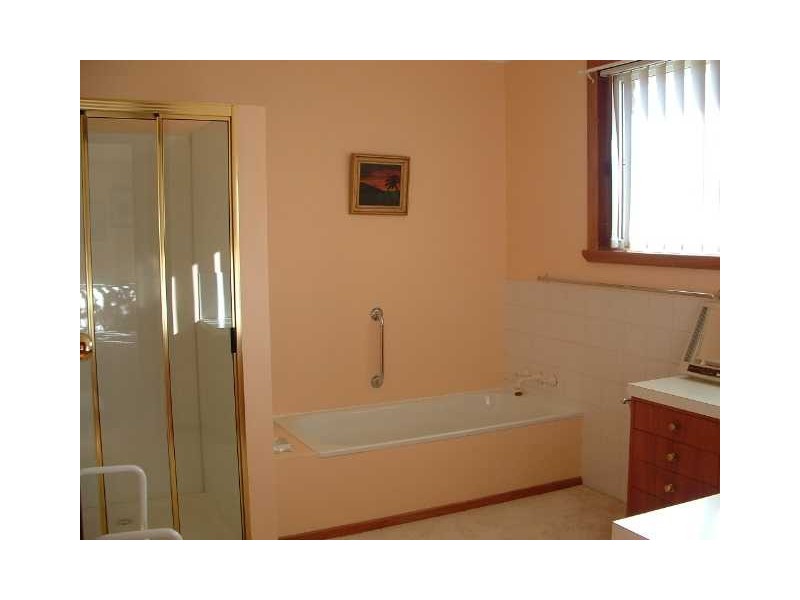 156 Main Street, Sheffield TAS 7306