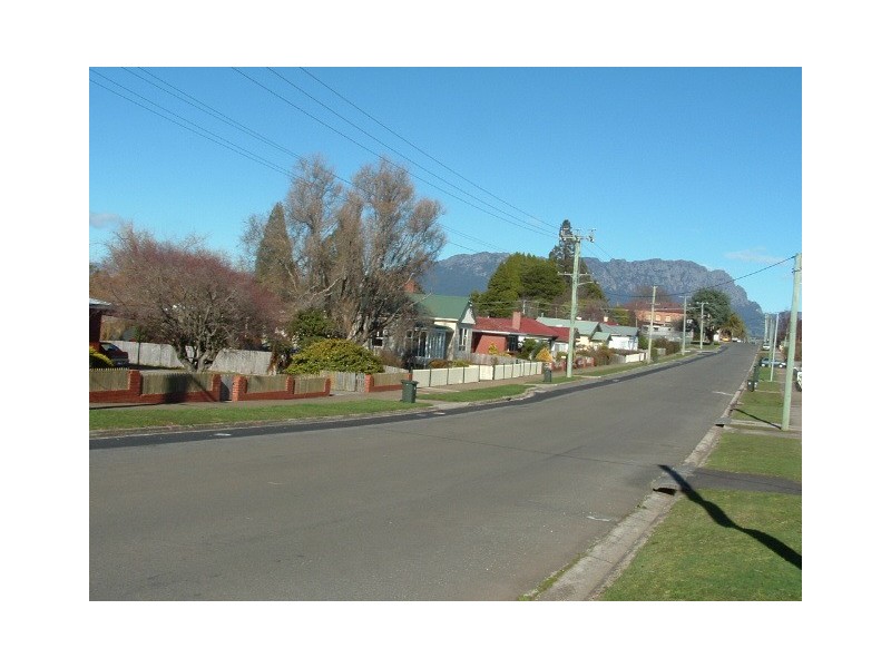 85b High Street, Sheffield TAS 7306