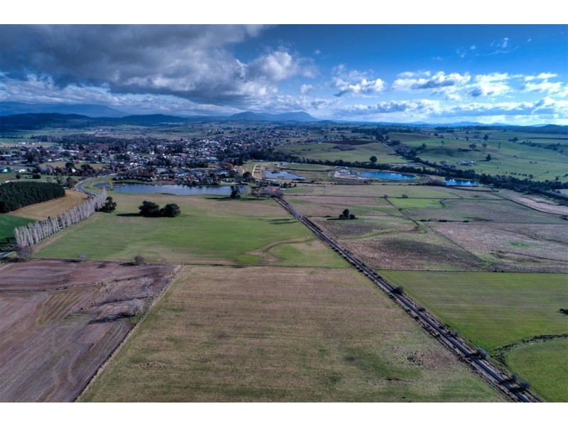 44 Grigg Street, Deloraine TAS 7304