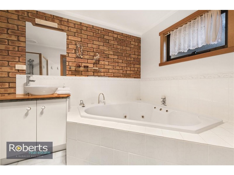 1069 Staverton Road, Staverton TAS 7306