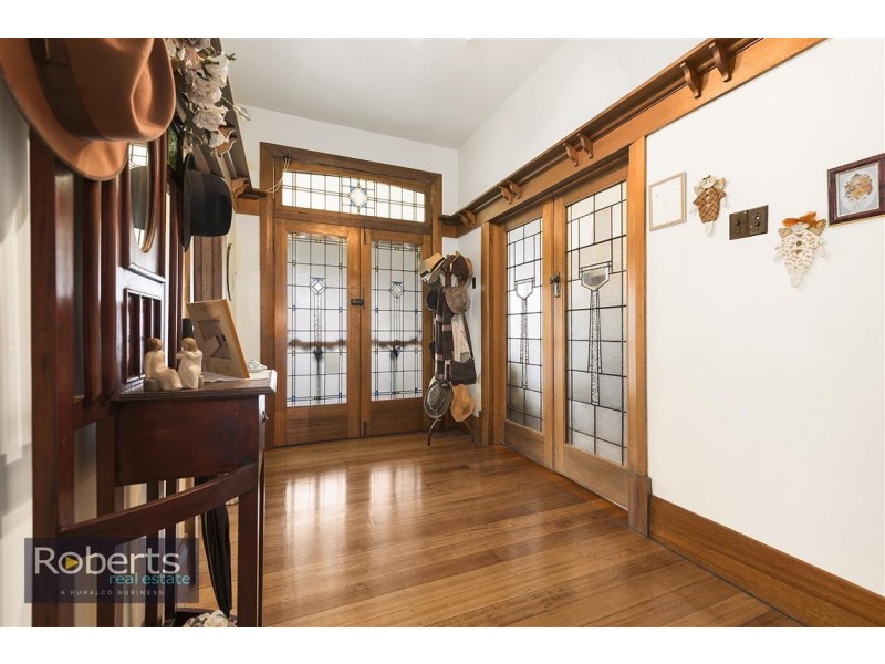 4 High Street, Sheffield TAS 7306