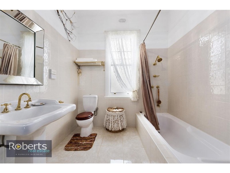 4 High Street, Sheffield TAS 7306